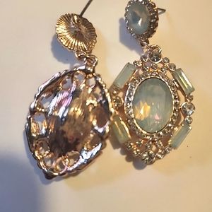 Oval baby blue earring